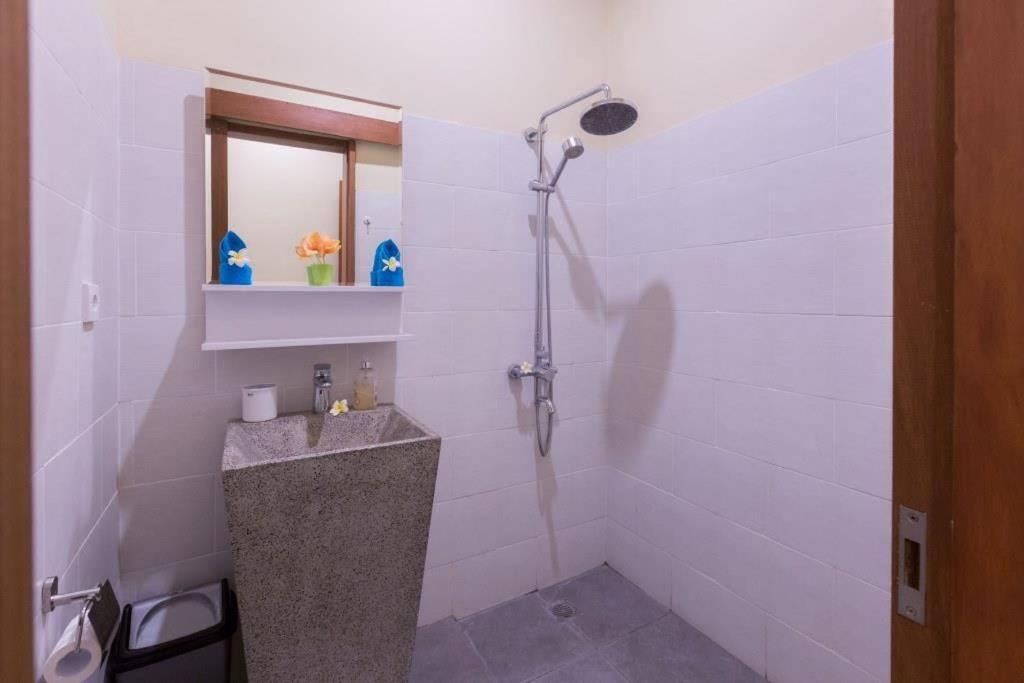 Villa Hitam Putih Legian Bali Seminyak Eksteriør bilde