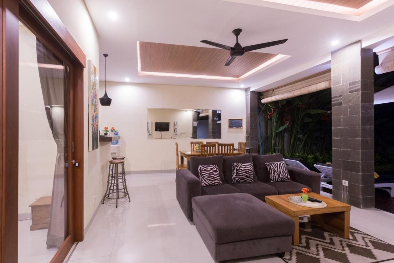 Villa Hitam Putih Legian Bali Seminyak Eksteriør bilde